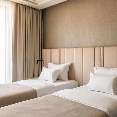Kocka Hotel 4*