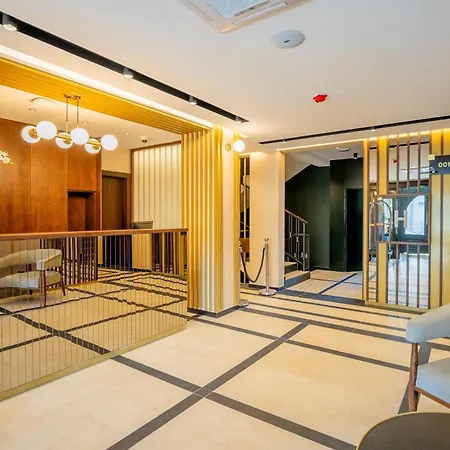 Kocka Hotel 4*